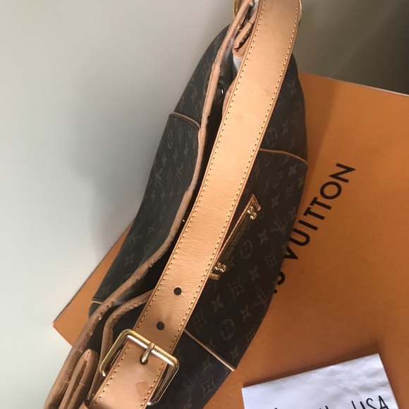 Louis Vuitton Galliera PM Monogram - Picture 8 of 8